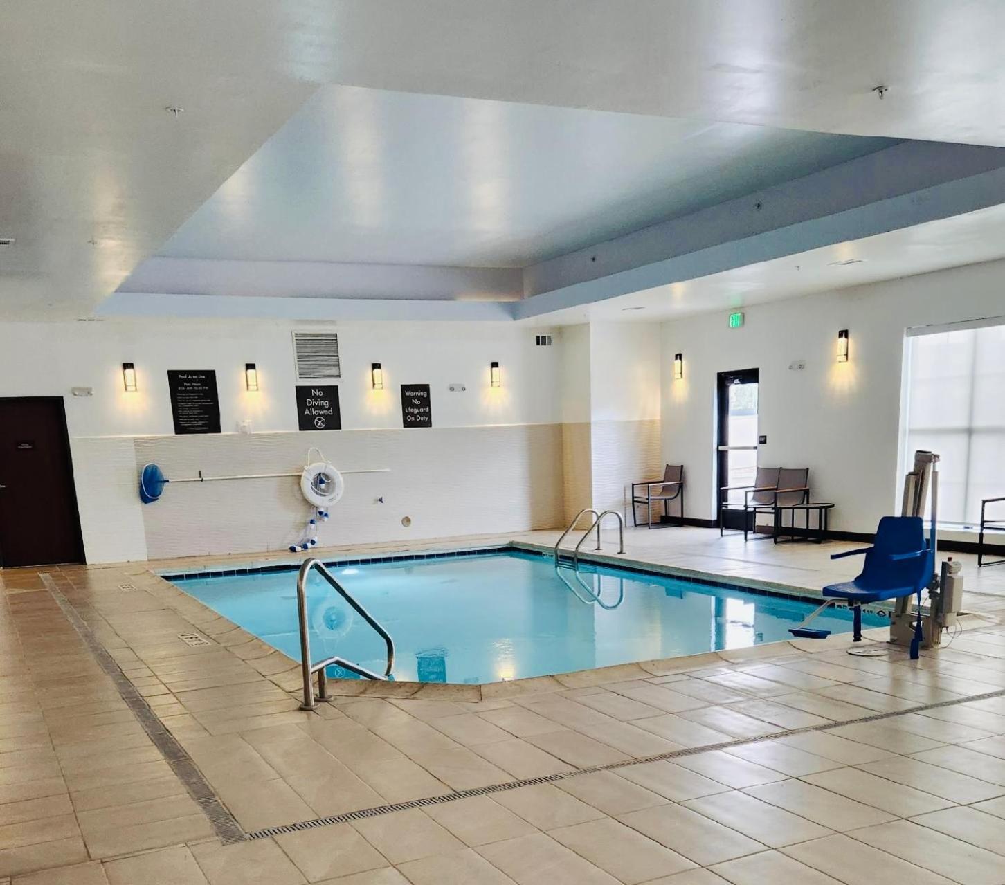 Comfort Suites تشيني المظهر الخارجي الصورة